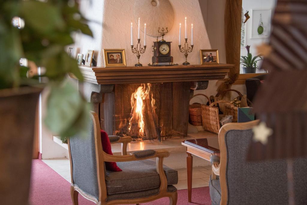 Waldhotel Doldenhorn photo
