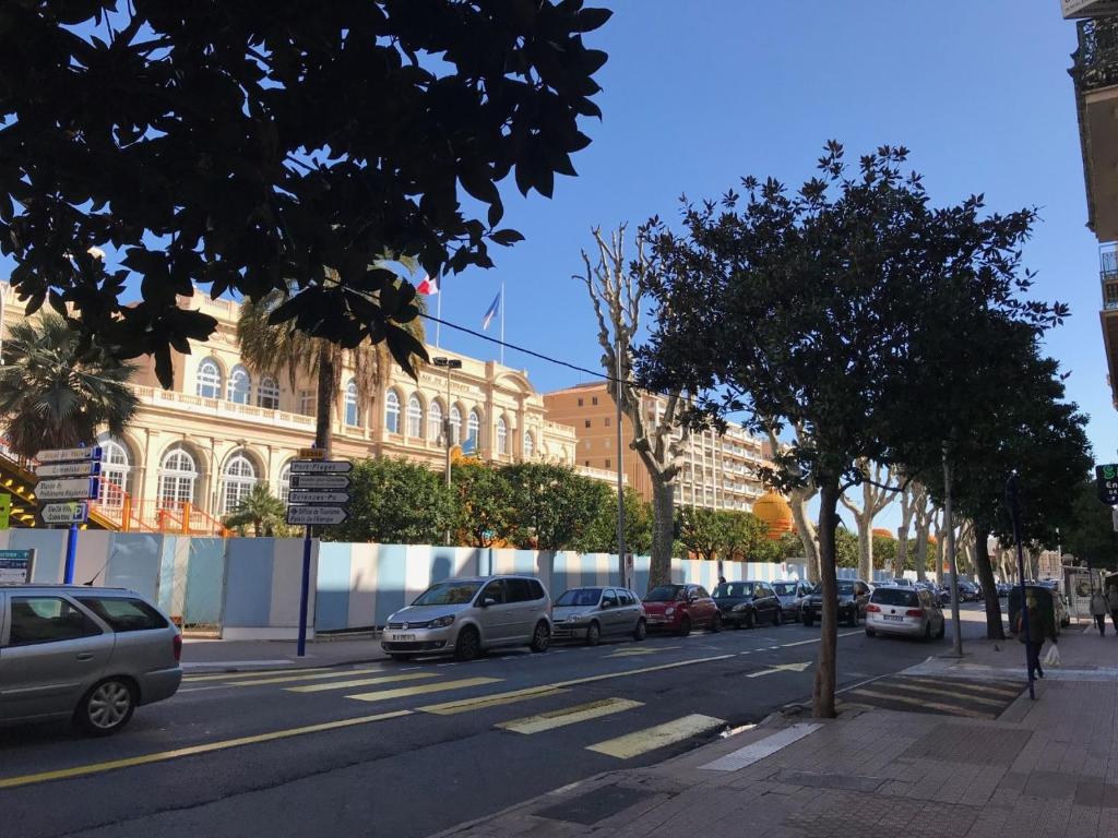 Menton vue jardins Biovès spacieux 2 pièces 52m2 en hypercentre - 3
