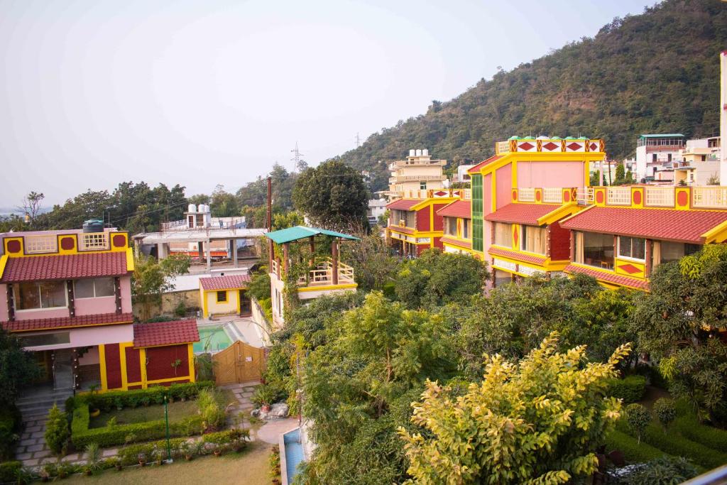 MVT Guesthouse &amp; Restaurant (Rishikesh) — Hotel in Rishikesh