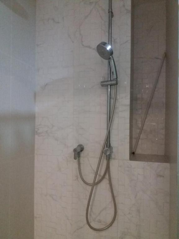 Seven Seas condo photo