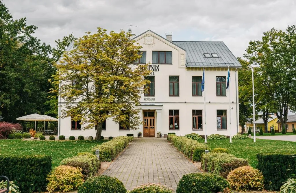 Hotel Metsis, hotel in Valga