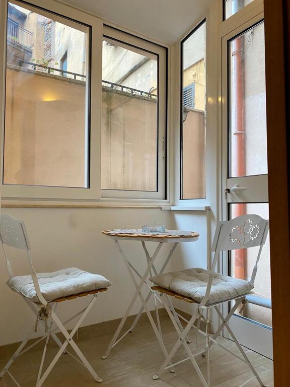 Il Vicolo di Trastevere photo