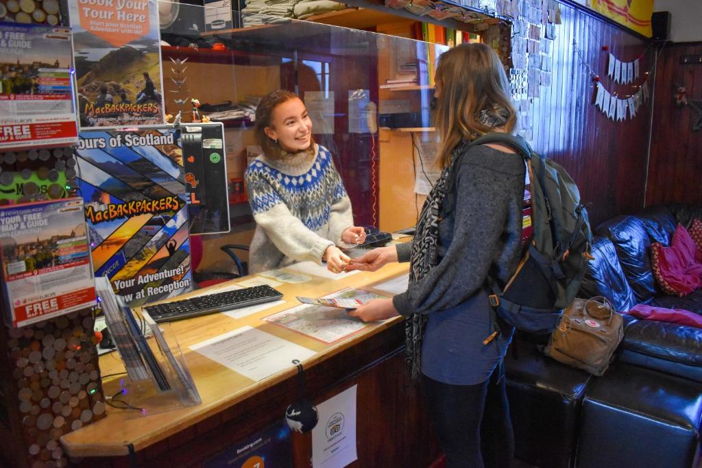 Lobby, Royal Mile Backpackers in Edinburgh