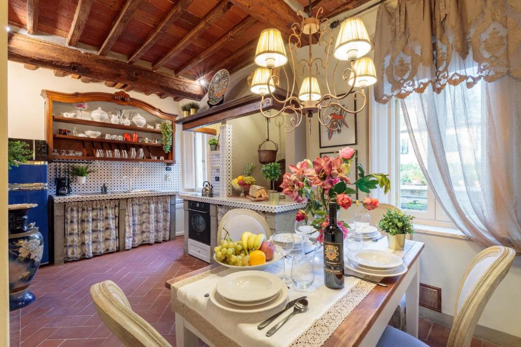Casa Kathy, Smart and Convenient Luxury 2 Bedrooms Apartment inside the City Walls - 4