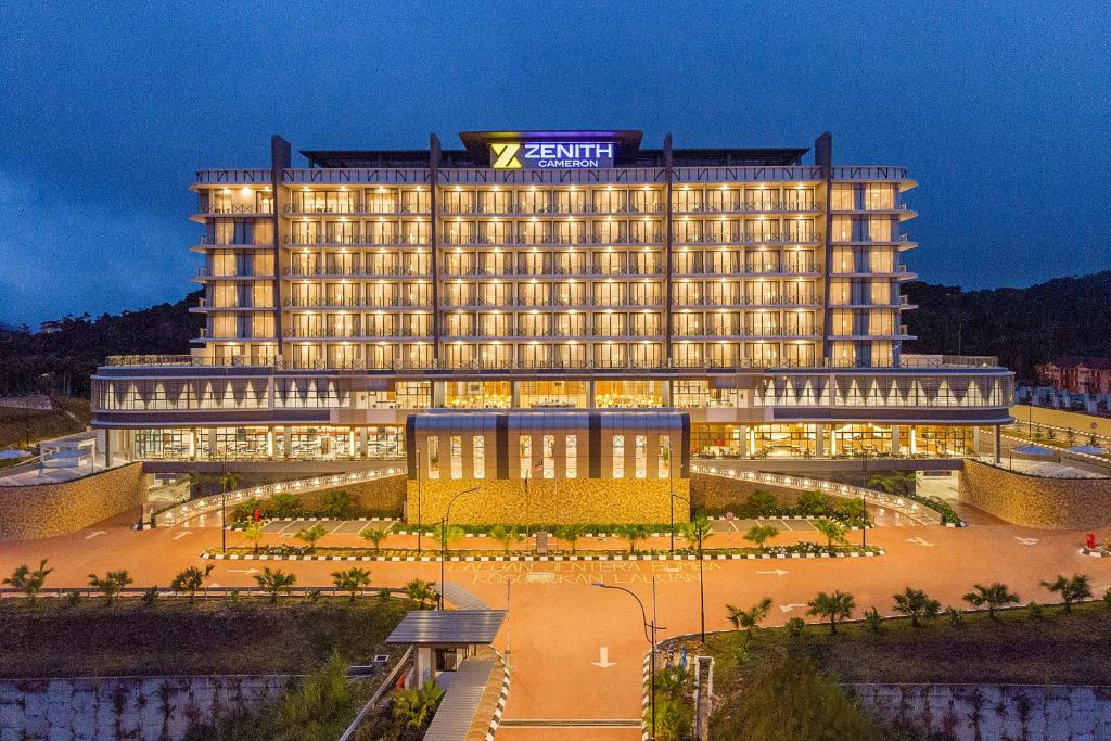 Zenith Cameron photo