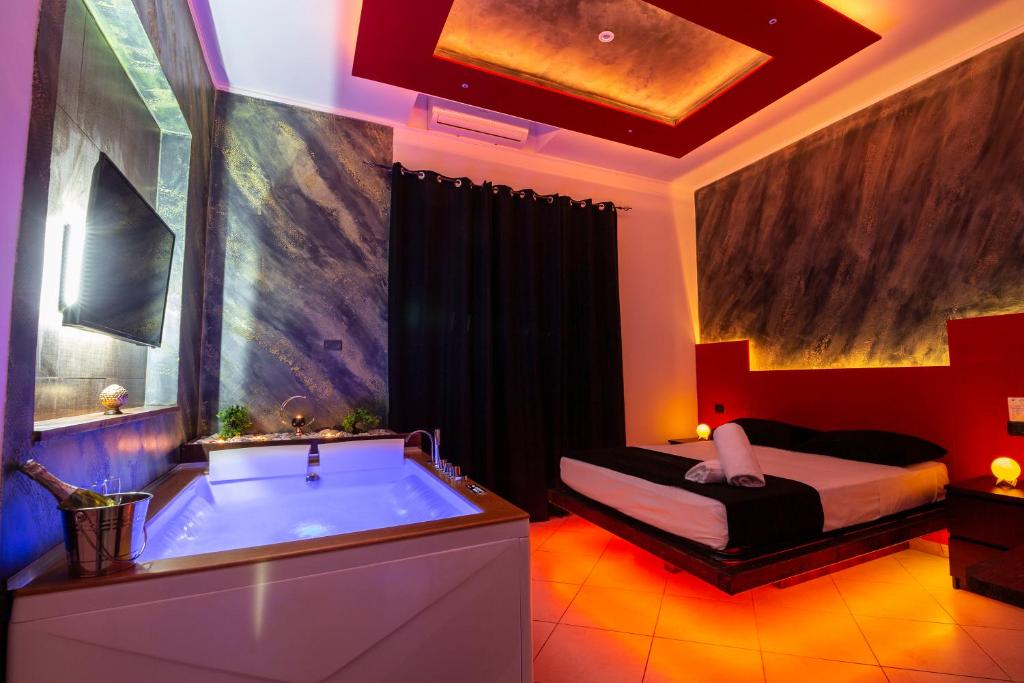 Pompei Luxury Rooms - 4