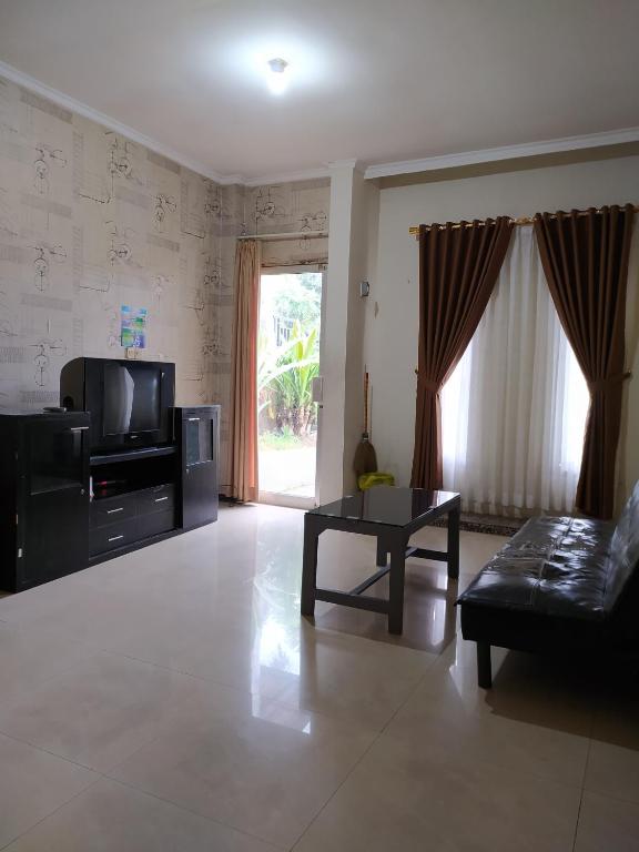 Villa Beverly photo