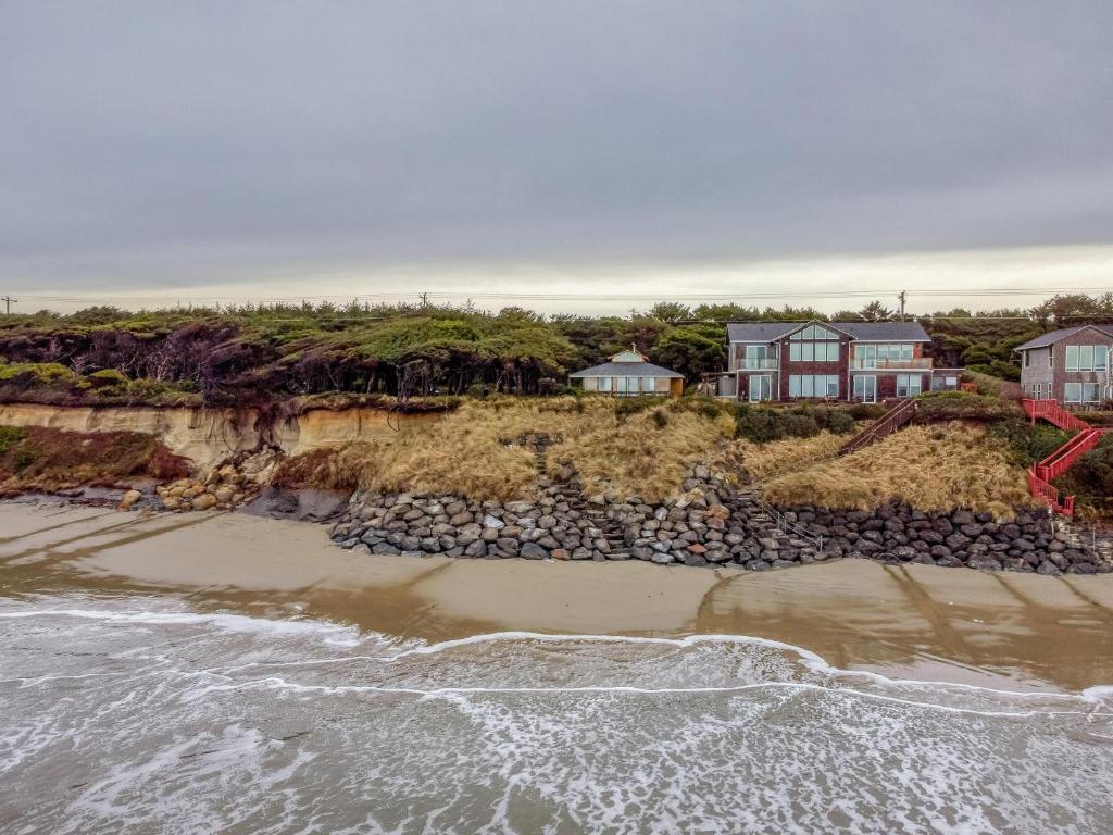 Ocean Escape, South Beach