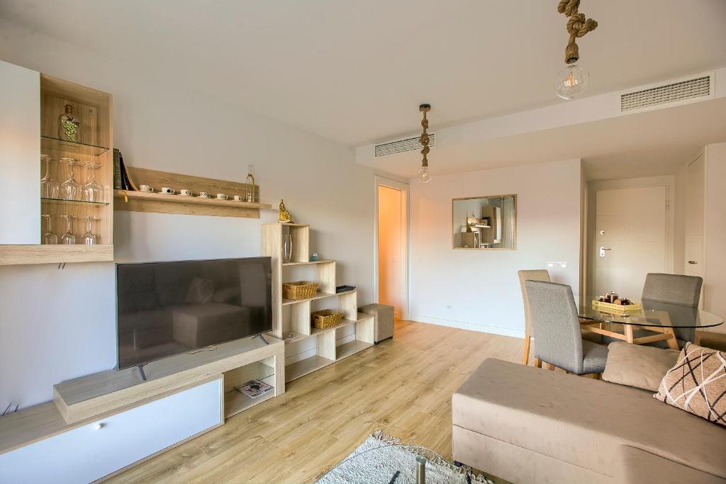 2B2B Deluxe apartment - Jardines de Cuatro Caminos - Business District - Santiago Bernabéu - 3