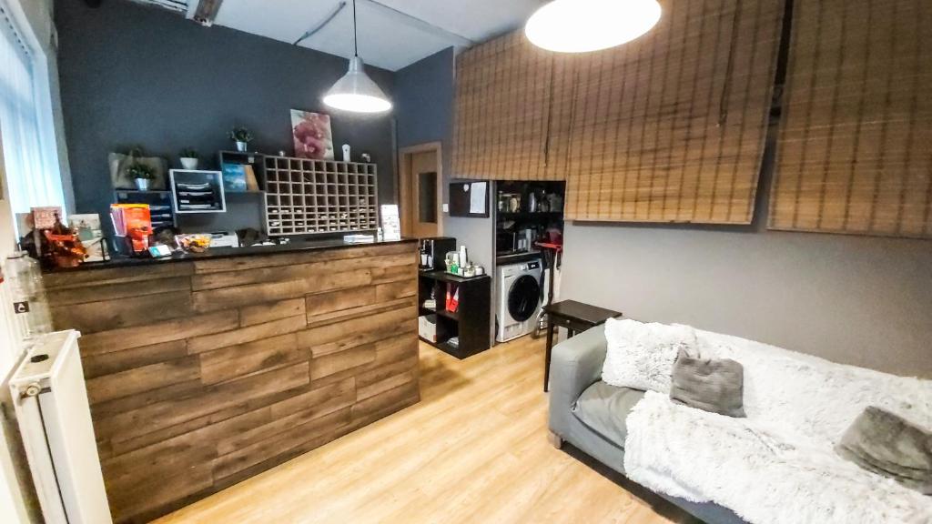 Prince Apartments photo