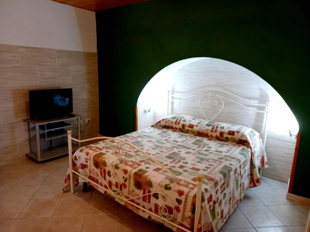 Celebrity House photo