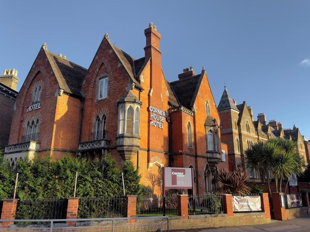 The Corner House Hotel — Hotel in Taunton