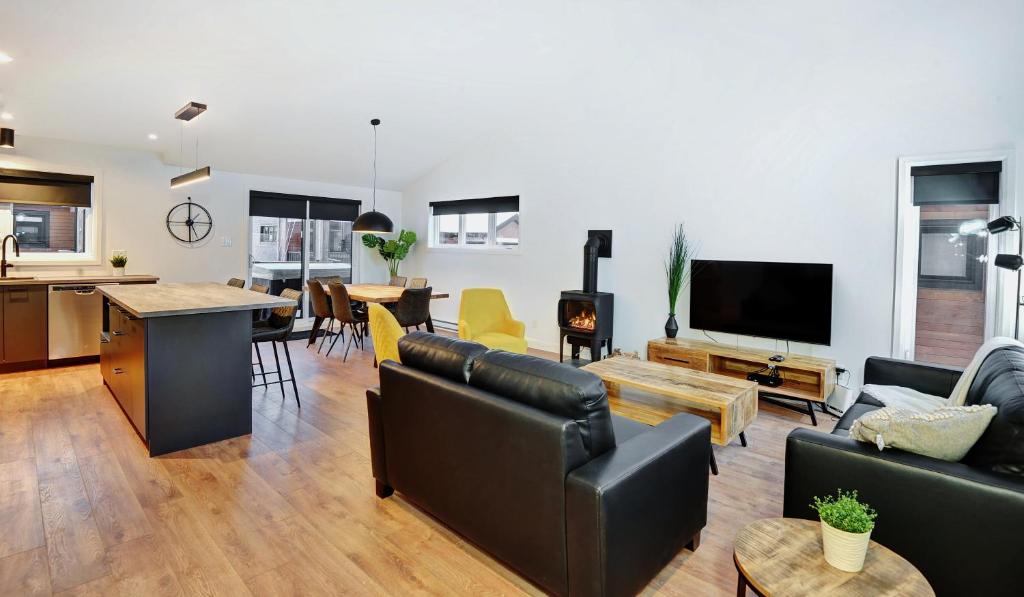 17 Chemin des Cascades, Stoneham