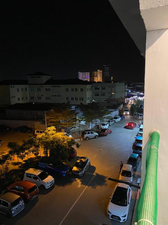 FR HOMESTAY RESIDENSI 2 WAKAF CHE YEH, KOTA BHARU photo