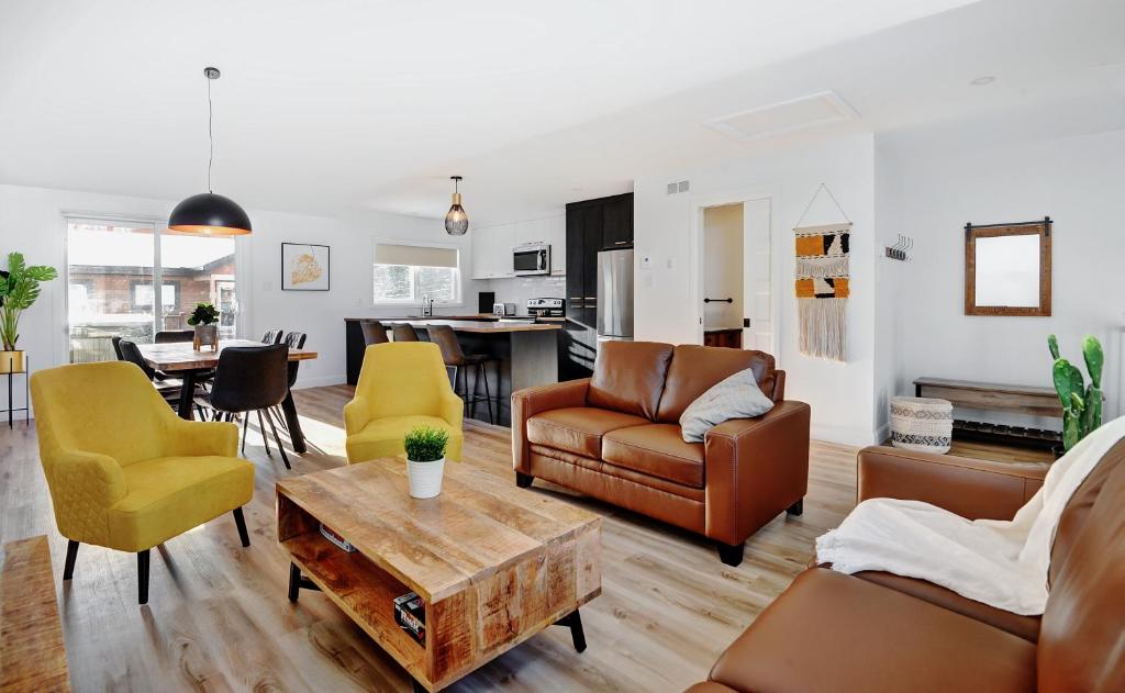 03 Chemin des Cascades, Stoneham