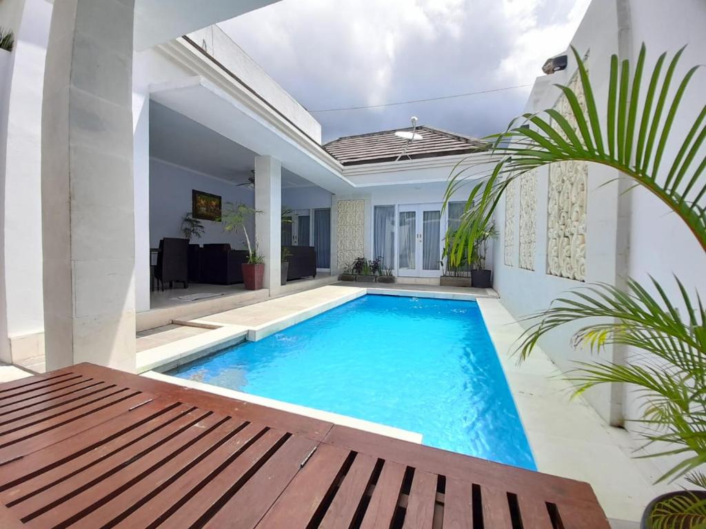 The Kayu Putih Villas & SPA photo