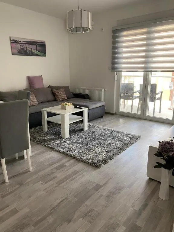 Apartmani Milić Banja Koviljača，位于巴尼亚科维利亚查的酒店