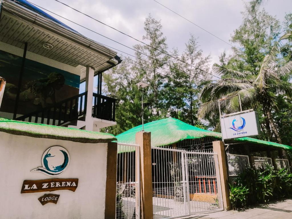 LaZerena Lodge photo
