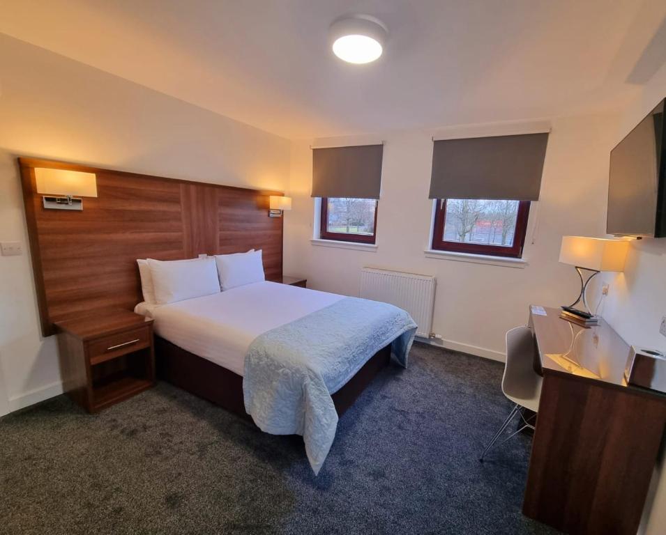 Premier Lodge photo