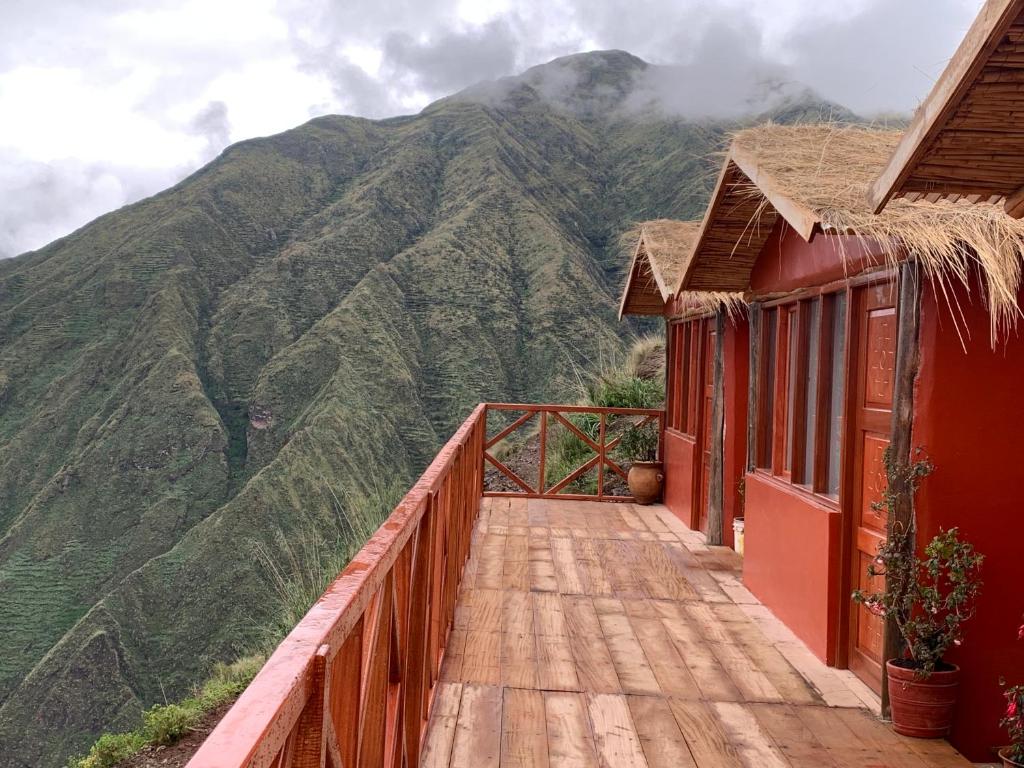 ALPACA LODGE & EXPLORATIONS - 1