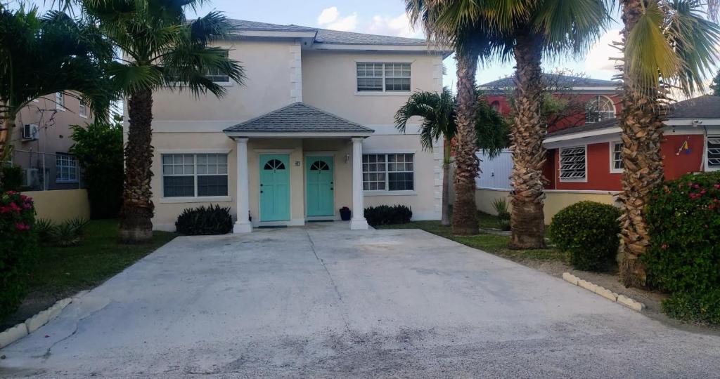 Nassau Apartments for Rent, Bahamas price from 46 of Hotels