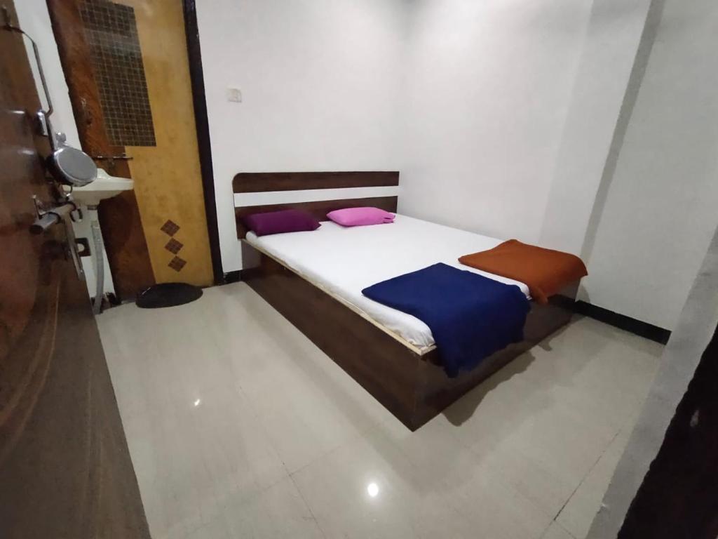 Sai Ganesh Guest House — Hotel in Shirdi