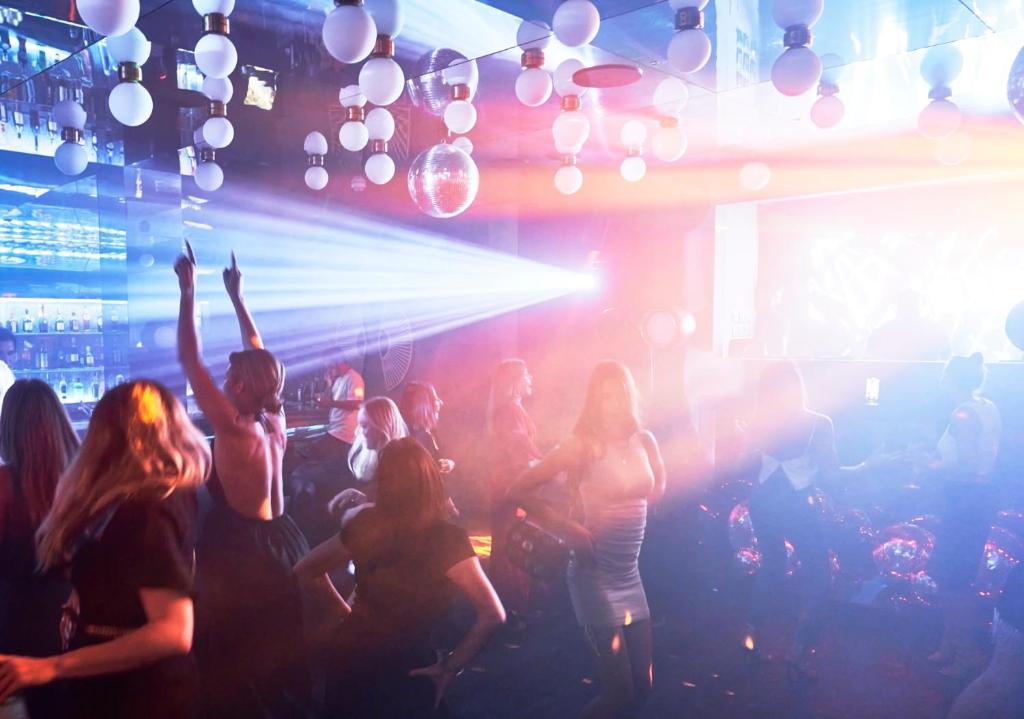 ไนต์คลับ