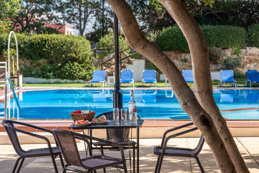 スイミングプール