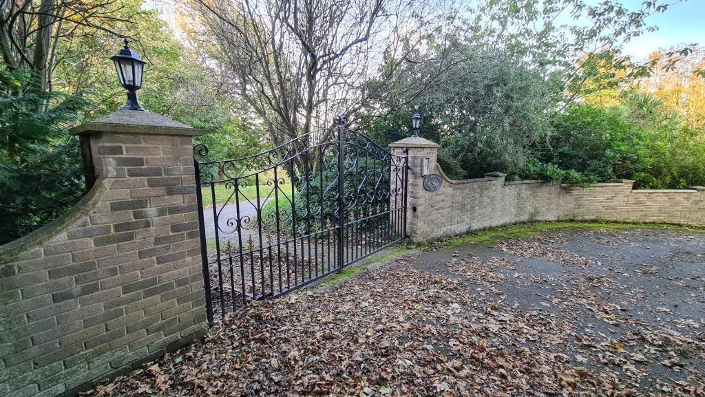 Summerfields House photo