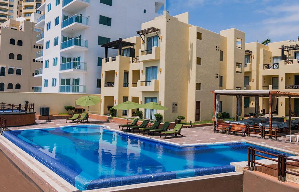 Zafiro Beach Boutique Resort - 2