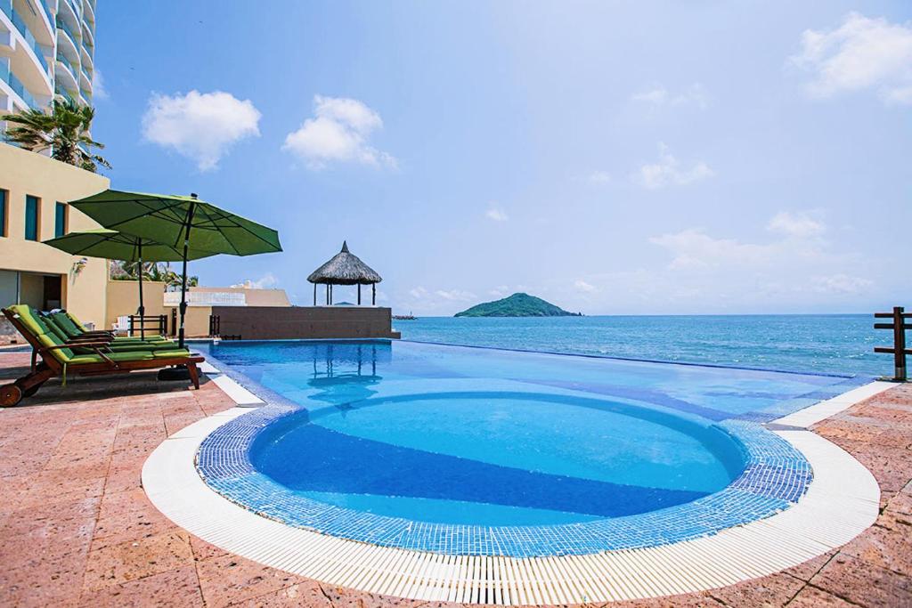Zafiro Beach Boutique Resort - 3