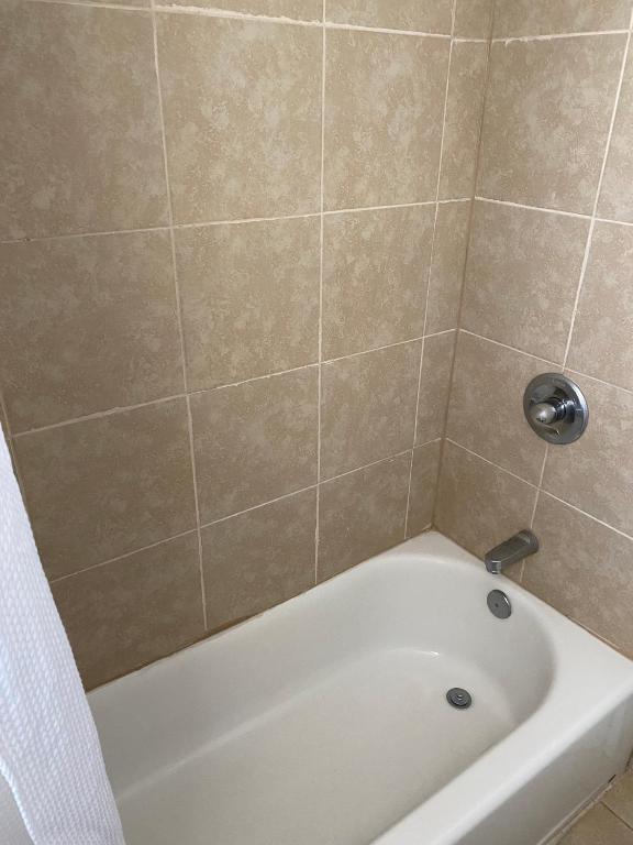 Budget Inn photo