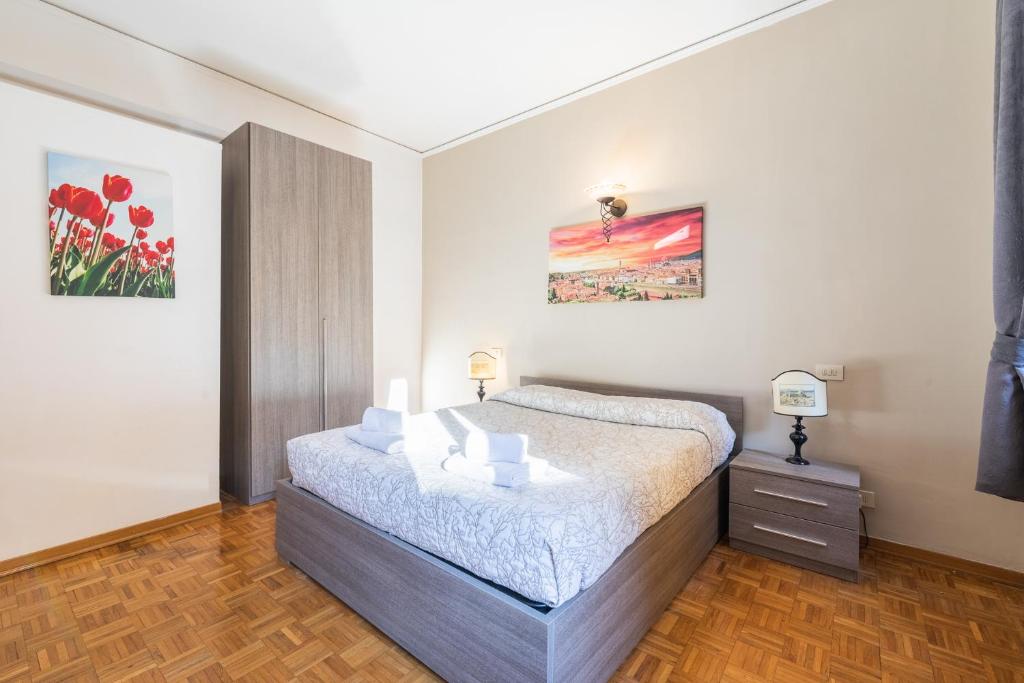 Firenze Rentals Ponte Vecchio Flat - 3