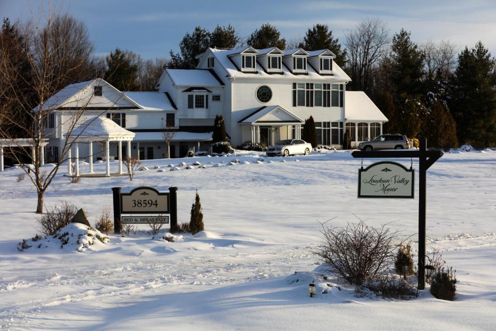 Loudoun Valley Manor B&B photo