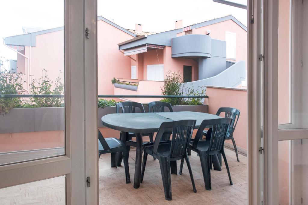 M126 - Marcelli, trilocale fronte mare in residence con piscina - 3
