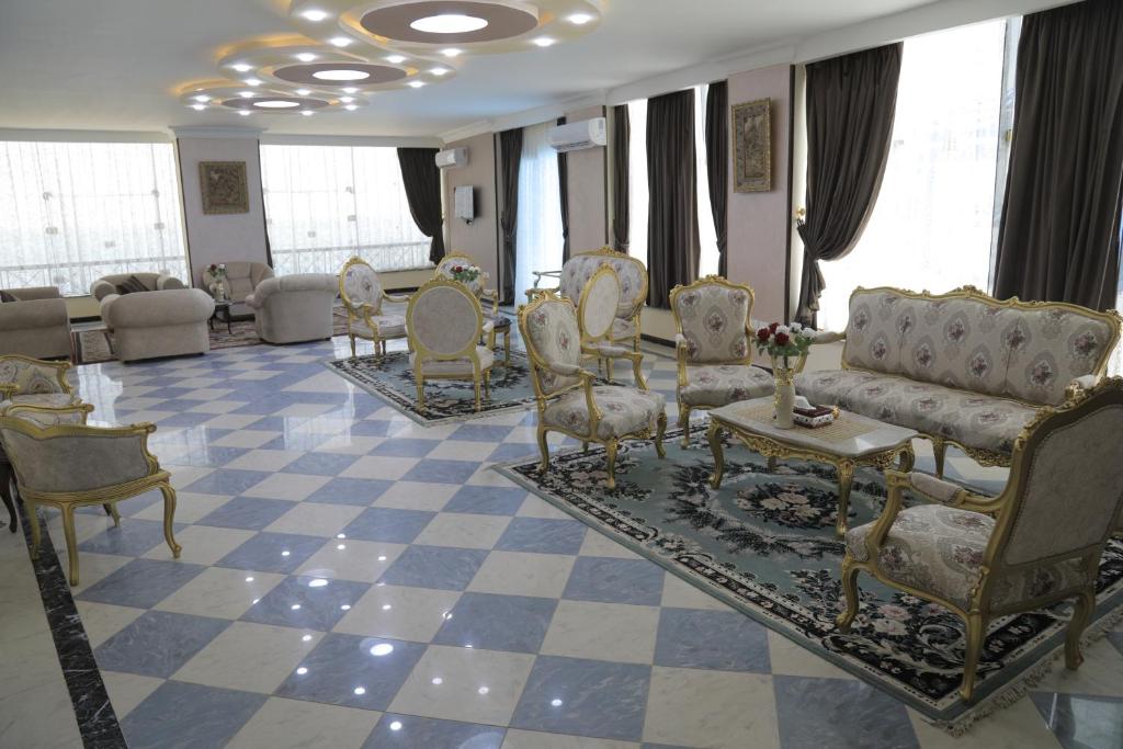Jewel Fayed Hotel photo