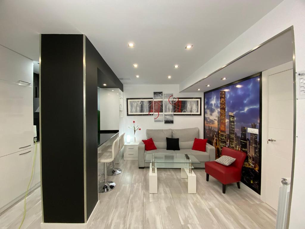 Precioso Apartamento Parque Picasso !!! - 1