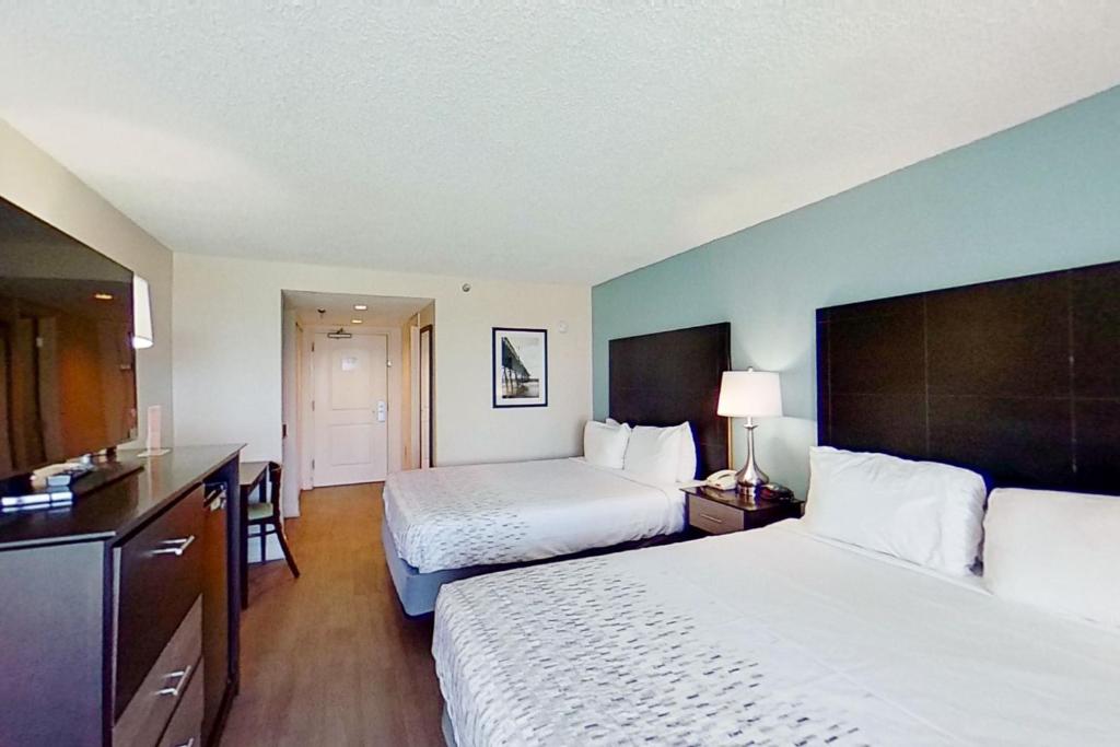 Carolinian Beach Resort photo