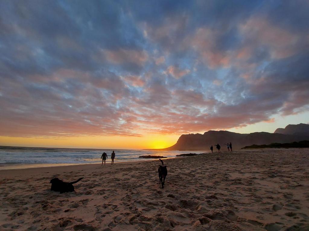 La Mer Seafront Selfcatering Accommodation Kleinmond photo