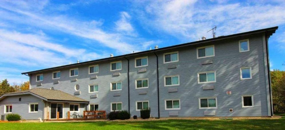 Paddle Wheel Inn — Hotel in Oregon (IL)