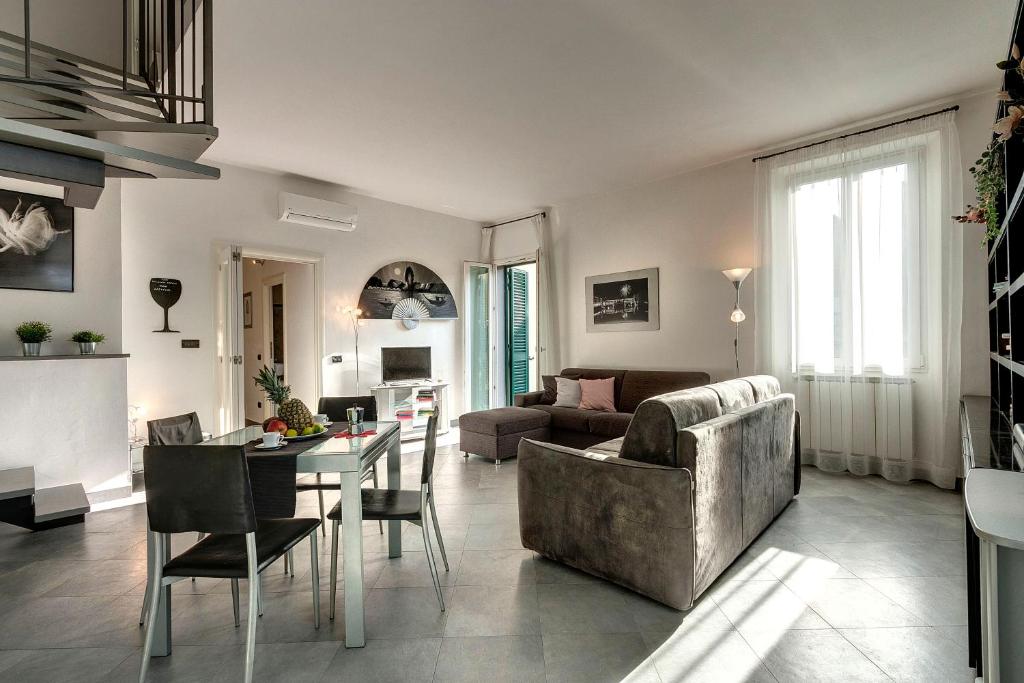 Alamanni Apartment by Mamo Florence - 2