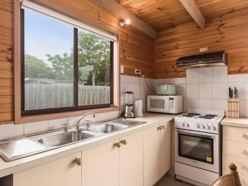The Rosebud Beach Shack photo