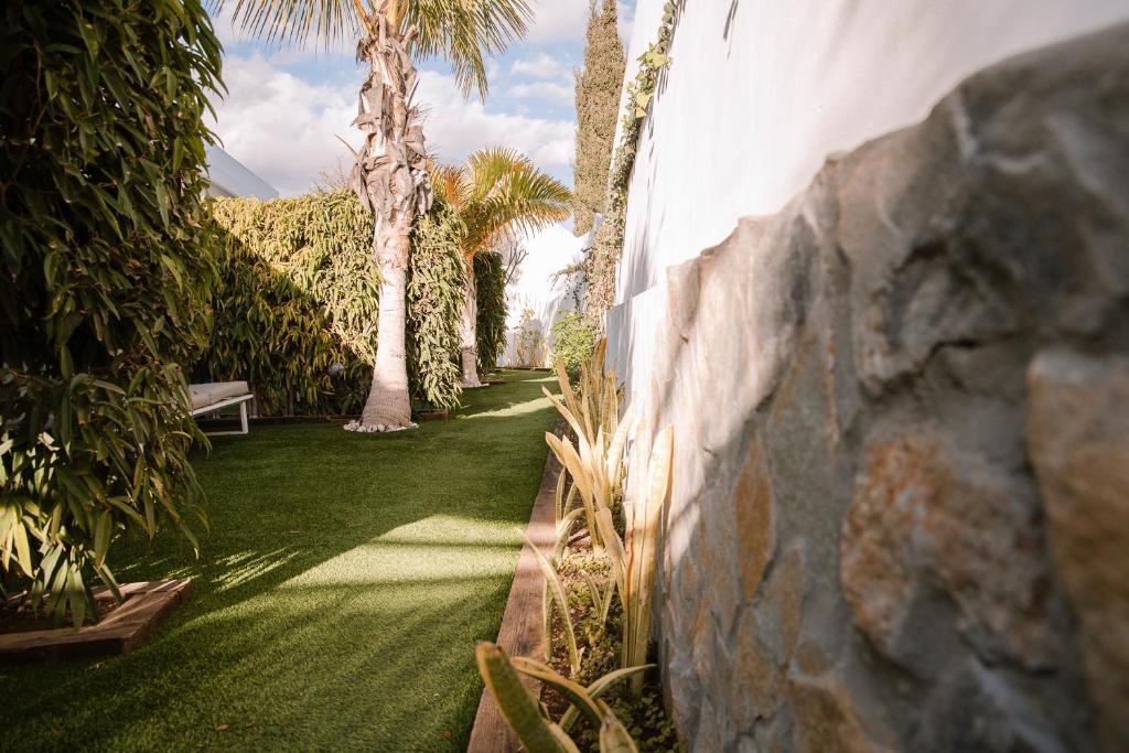 Aevum Resort — Hotel building in Playa del Ingles, Canary Islands