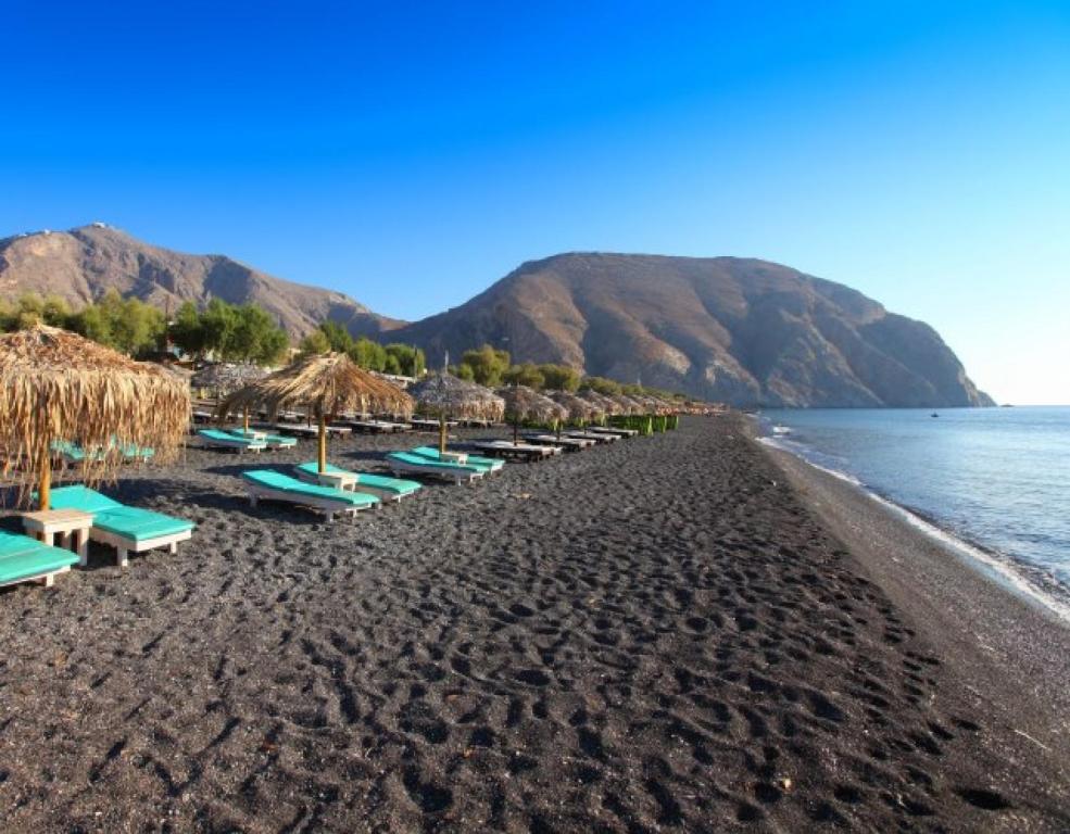 Anna Maria Rooms Santorini