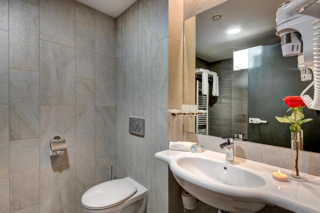 Hotel & Relax Zone Cattleya photo
