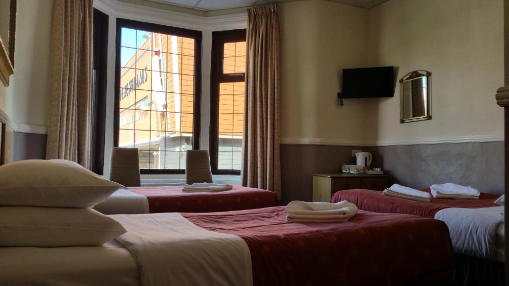 Westholme Hotel photo