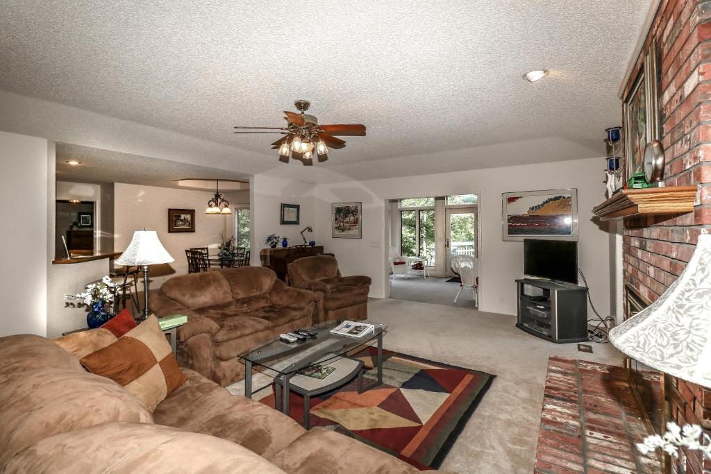 Lopez House Unit 921 — Hotel in Hot Springs Village (AR)