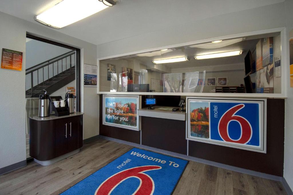 Studio 6 - Merrillville, IN photo