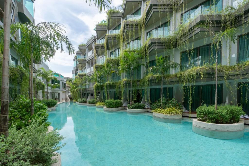 Panwaburi Beachfront Resort