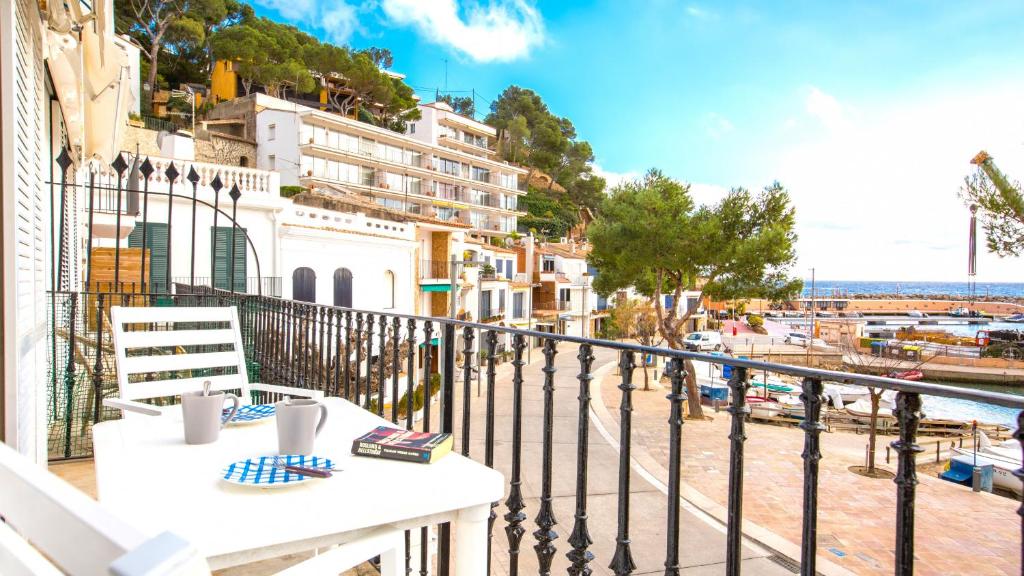 1Paqui - Llafranc, Llafranc